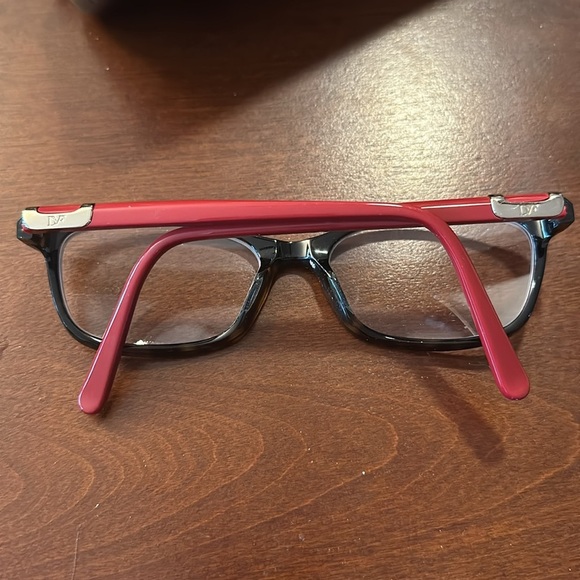 Diane Von Furstenberg prescription glasses / frames with hardshell case